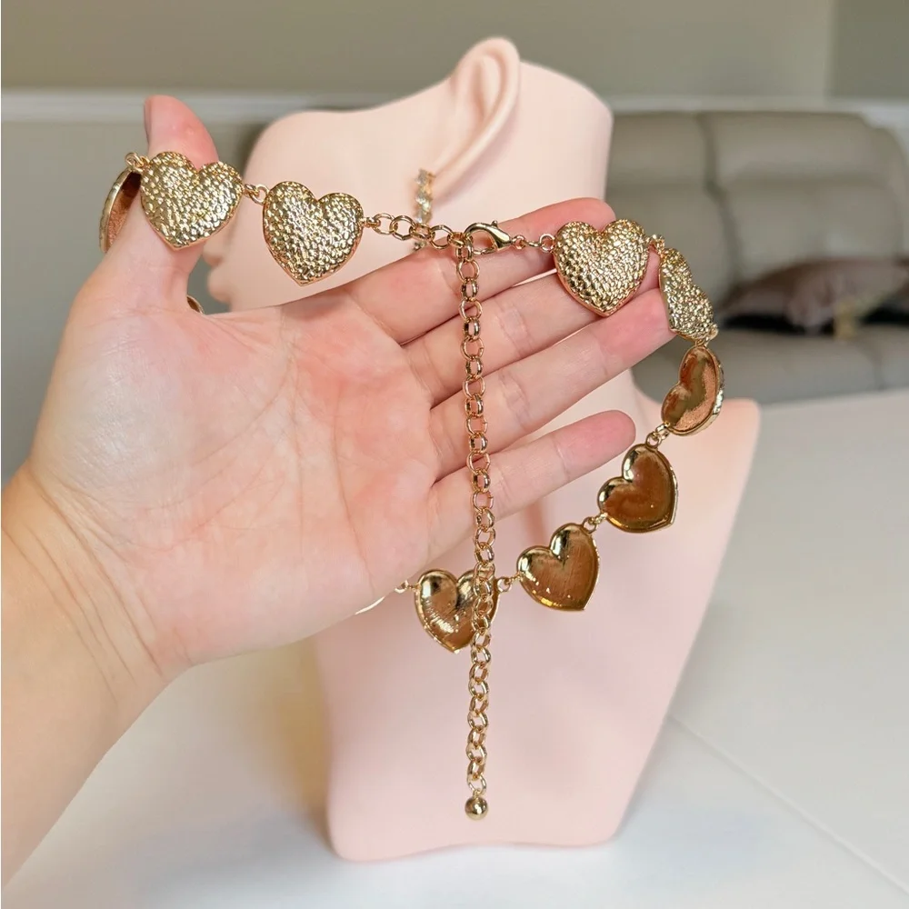 Luxury Gold Heart Link Necklace